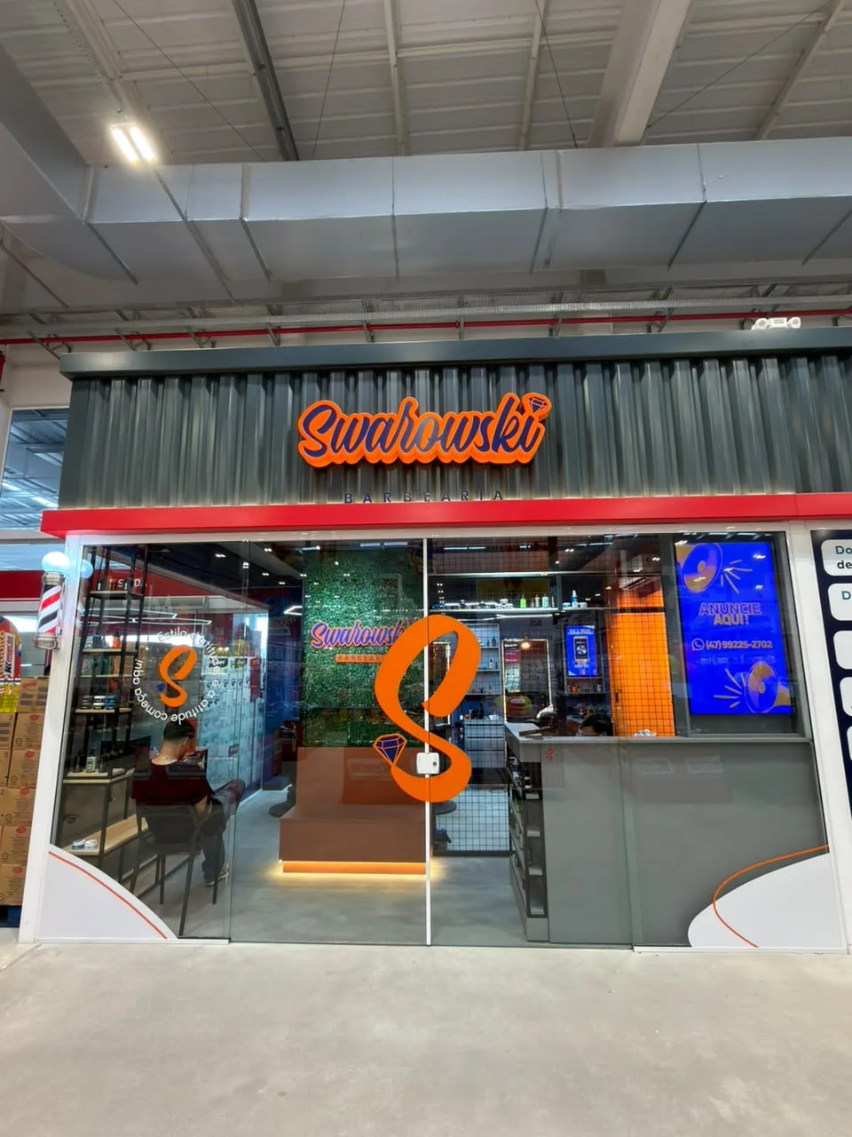 Fachada da Swarowski — Komprão Barra do Sul