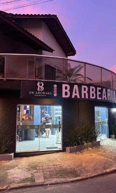 Vídeo da Barbearia Swarowski no Instagram